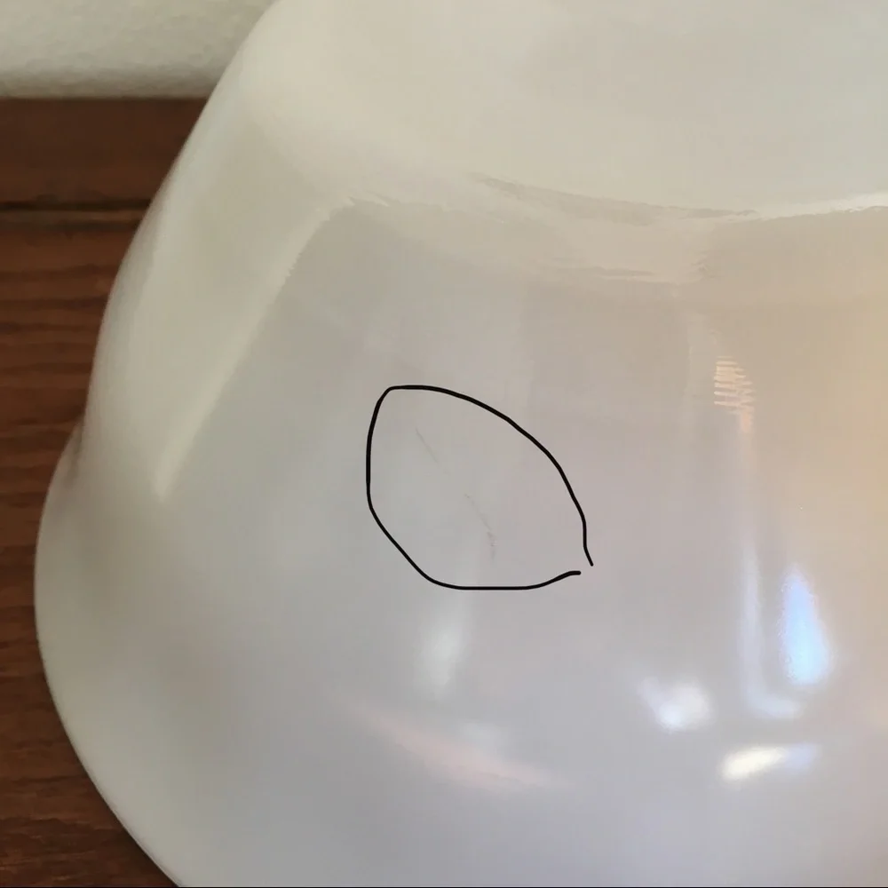 Vintage McKee Mixing bowl White 3 liter Iridescent Glass ceramic MCM